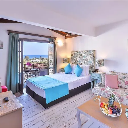 فندق Sunny Garden Nilufer Hotel أكيارلار