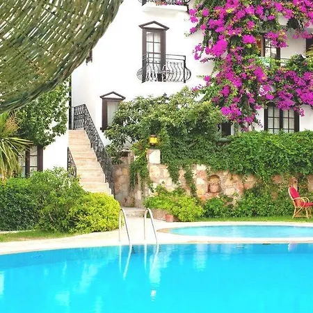 Sunny Garden Nilufer Hotel 3* أكيارلار