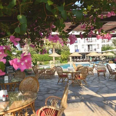 Sunny Garden Nilufer Hotel فندق