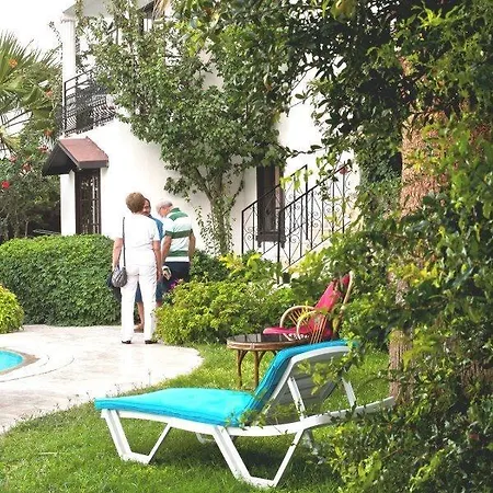 Sunny Garden Nilufer Hotel فندق أكيارلار