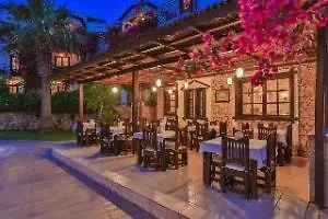 فندق Sunny Garden Nilufer Hotel أكيارلار
