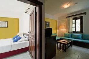 Sunny Garden Nilufer Hotel 3* أكيارلار