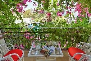 Mare Garden 3*