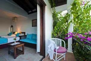 Mare Garden 3*